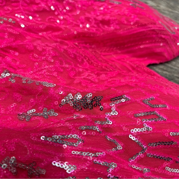 Stunning Pink Sequin Dress - Picture 6 of 9
